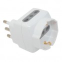 Adattatore triplo 16a schuko bianco Adattatore triplo Salvaspazio con spina 16A e 2 prese 10/16A + 1 Schuko 10/16A .Con protezi