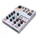 MIXER COMPATTO 3 CANALI ALIM USB Mixer professionale compatto a 3 canaliMixer super compatto a 3 canali con delay integrato e co